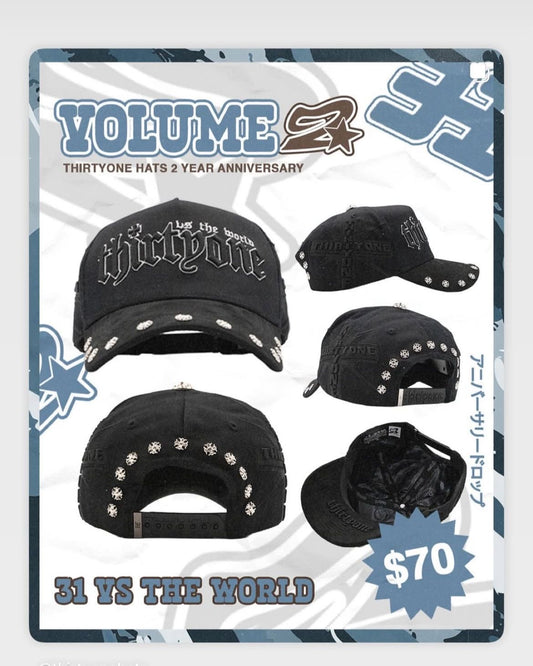 31 Hats VS The World (PREVENTA)